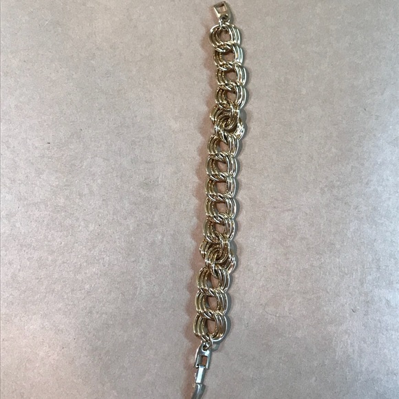 SIGNED Vintage Napier Gold Tone Link Bracelet - Picture 6 of 7